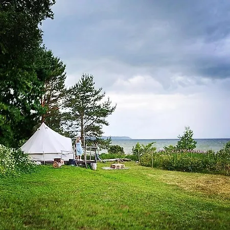 Mereaeaere Glamping Ja Rannamaja Liimala Exterior photo