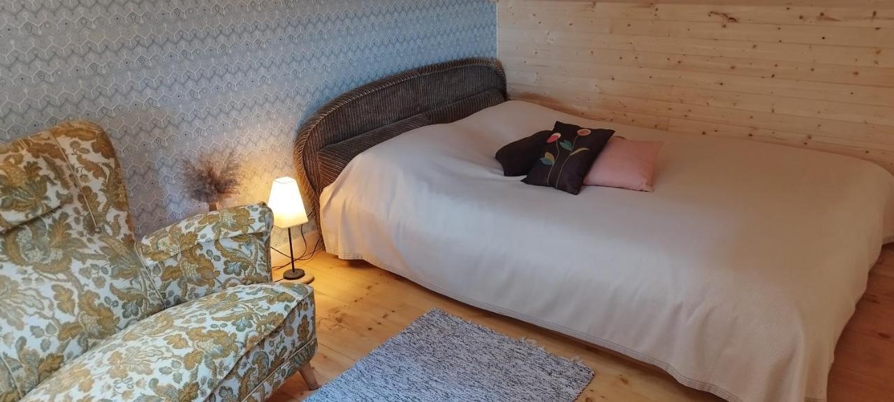 Luxury tent Mereaeaere Glamping Ja Rannamaja *