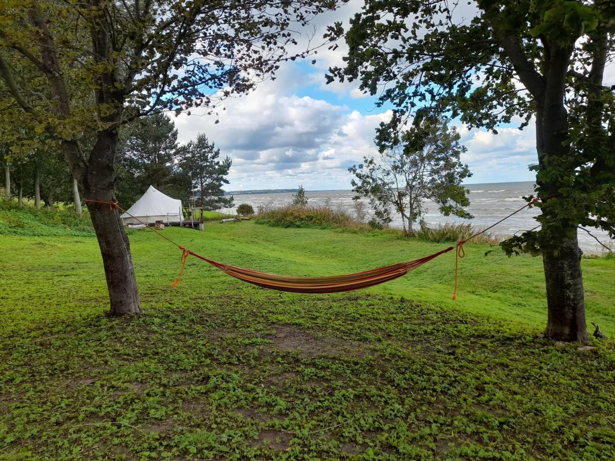 Luxury tent Mereaeaere Glamping Ja Rannamaja