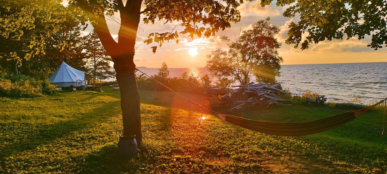 Mereaeaere Glamping Ja Rannamaja Luxury tent