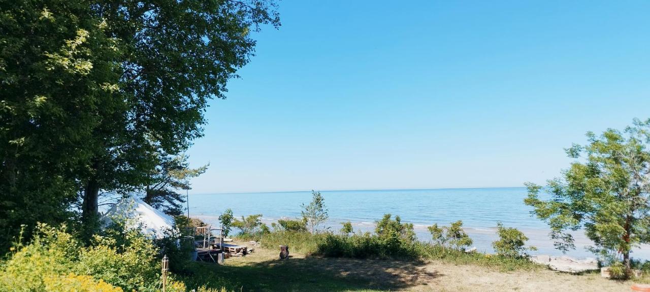 Luxury tent Mereaeaere Glamping Ja Rannamaja