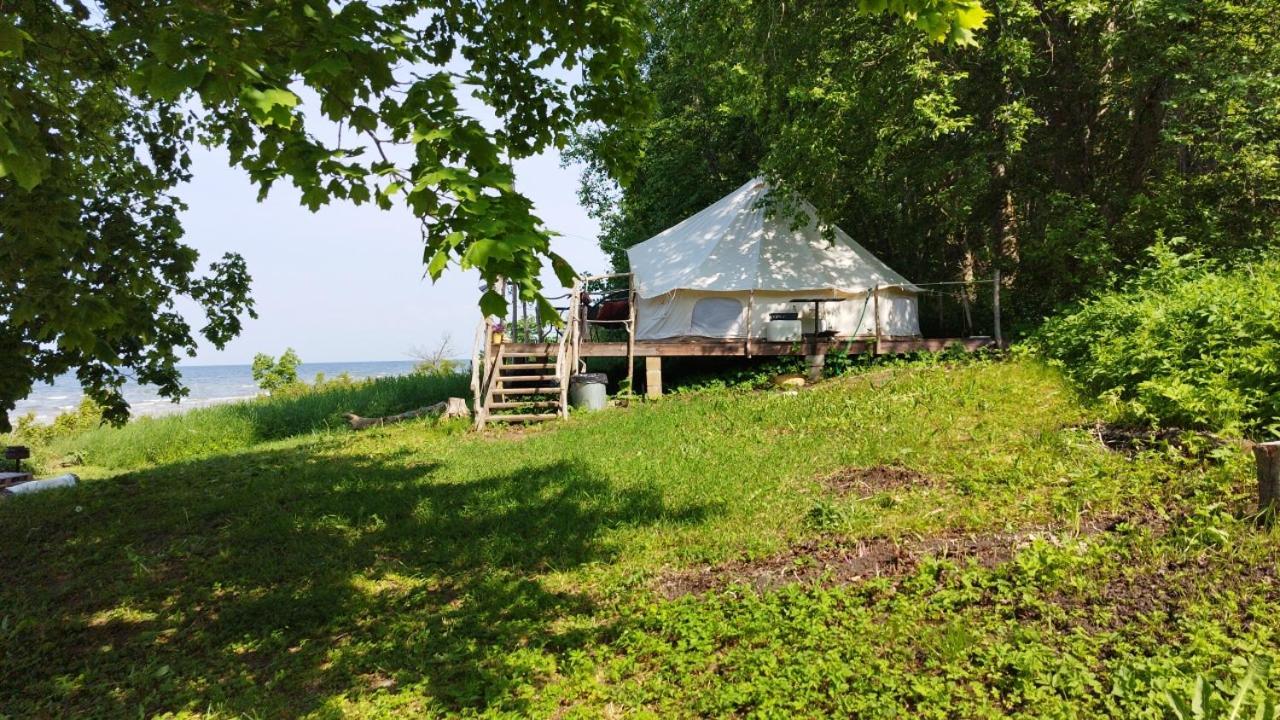 Mereaeaere Glamping Ja Rannamaja Luxury tent Liimala
