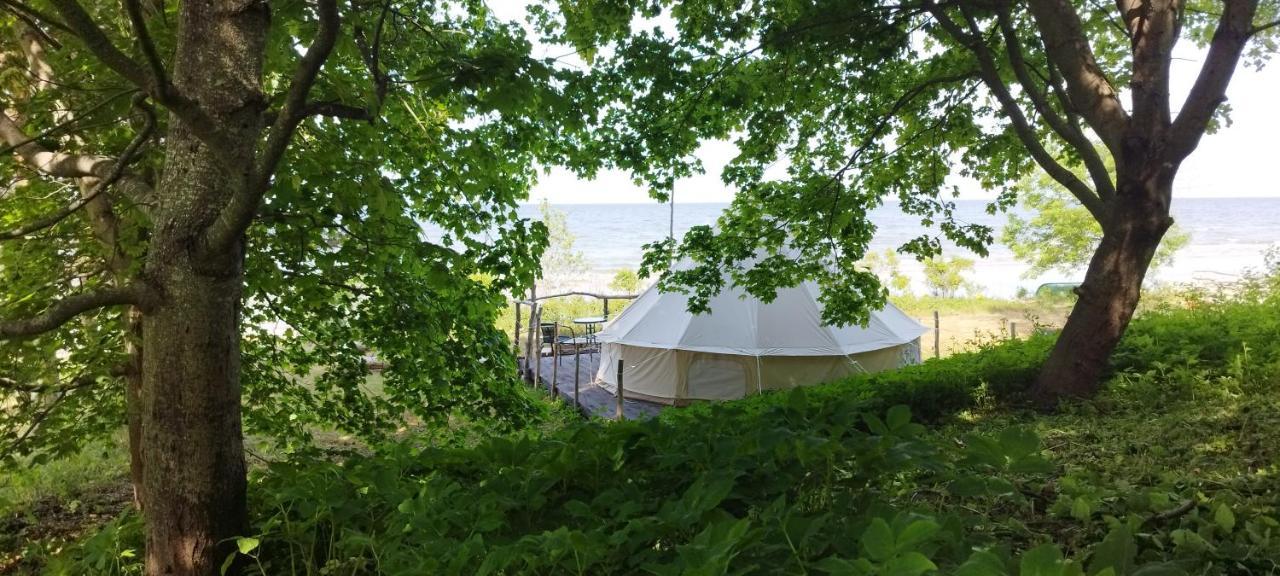 Mereaeaere Glamping Ja Rannamaja *